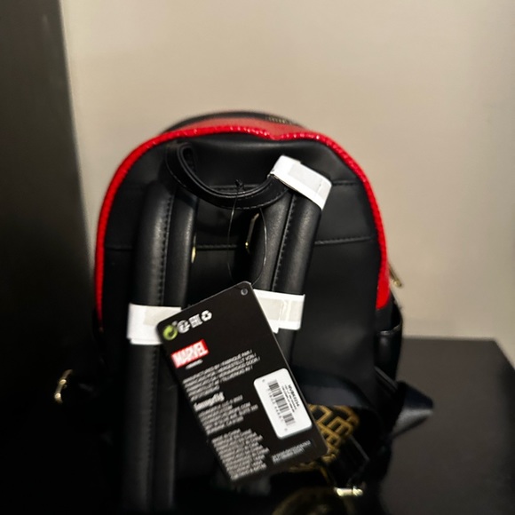 Loungefly Marvel Shang-Chi backpack - Picture 2 of 5